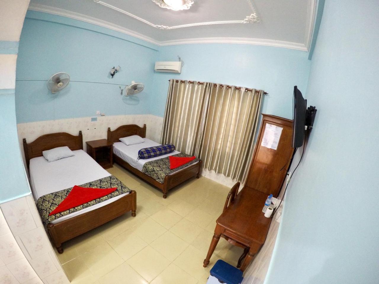 Hengheng II Guest House Kratie Exterior foto