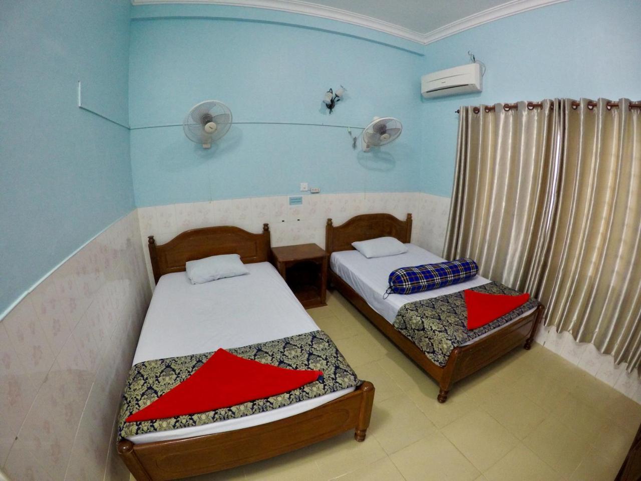 Hengheng II Guest House Kratie Exterior foto